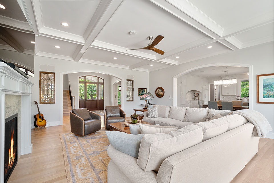 Northfield-Custom-Home-101 - Family Room Front Door View - Globex Developments Custom Homes