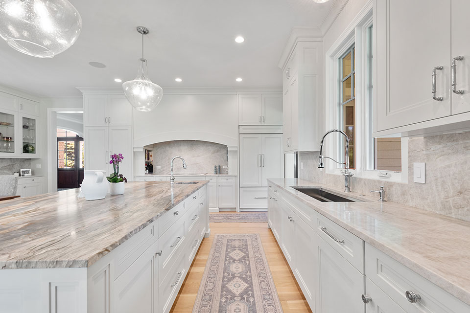 Northfield-Custom-Home-101 - Kitchen Side View - Globex Developments Custom Homes