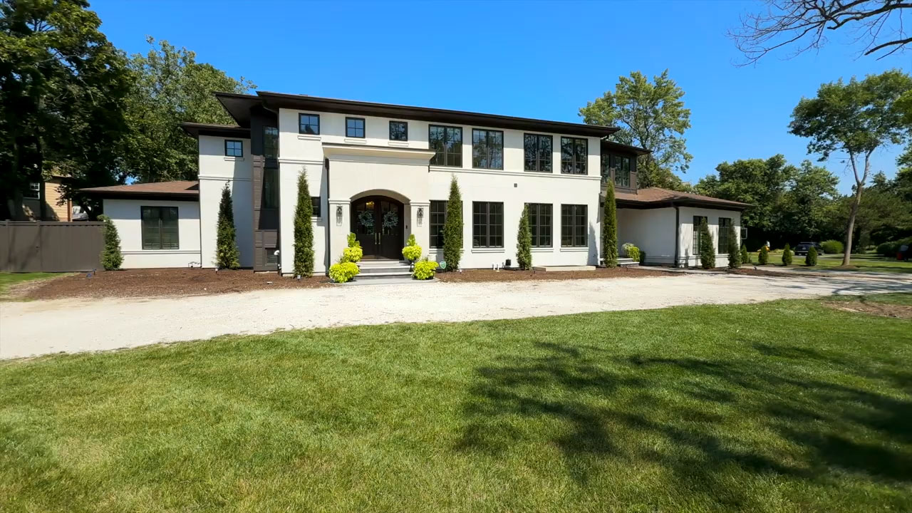 Glenview Custom Home 107 Video